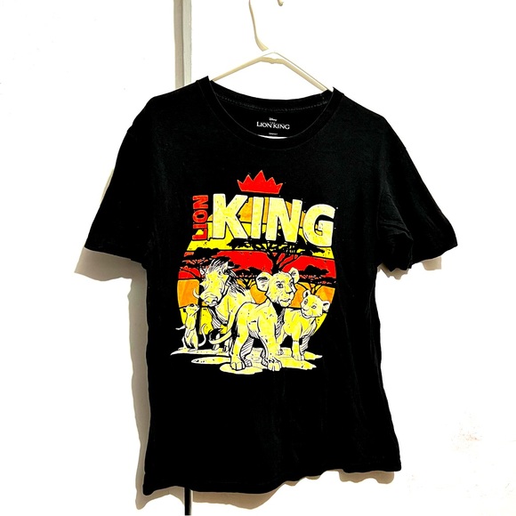 Disney The Lion King T-shirt Size Medium :Box P: - Picture 1 of 4